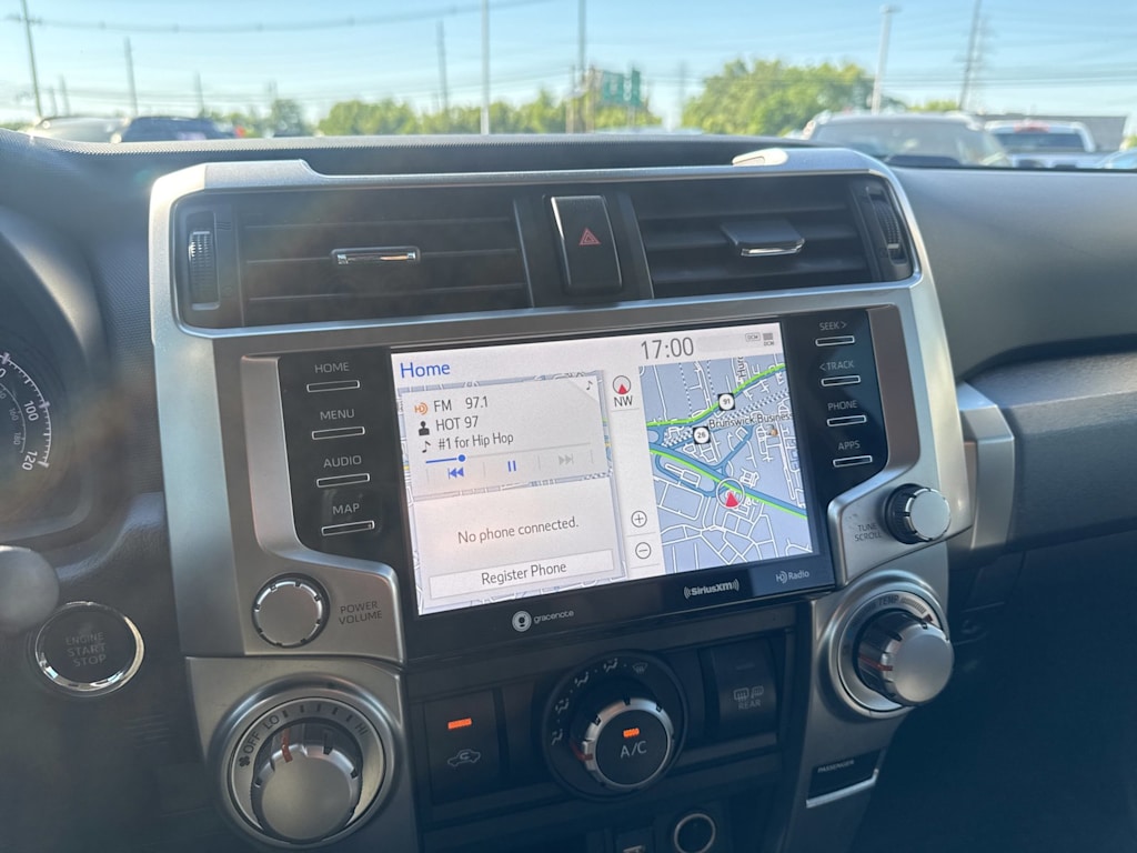 Thumbnail: 2021 Toyota 4Runner - 11