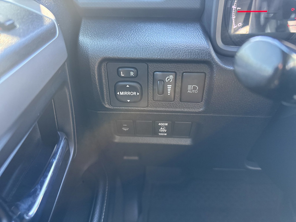 Thumbnail: 2021 Toyota 4Runner - 16