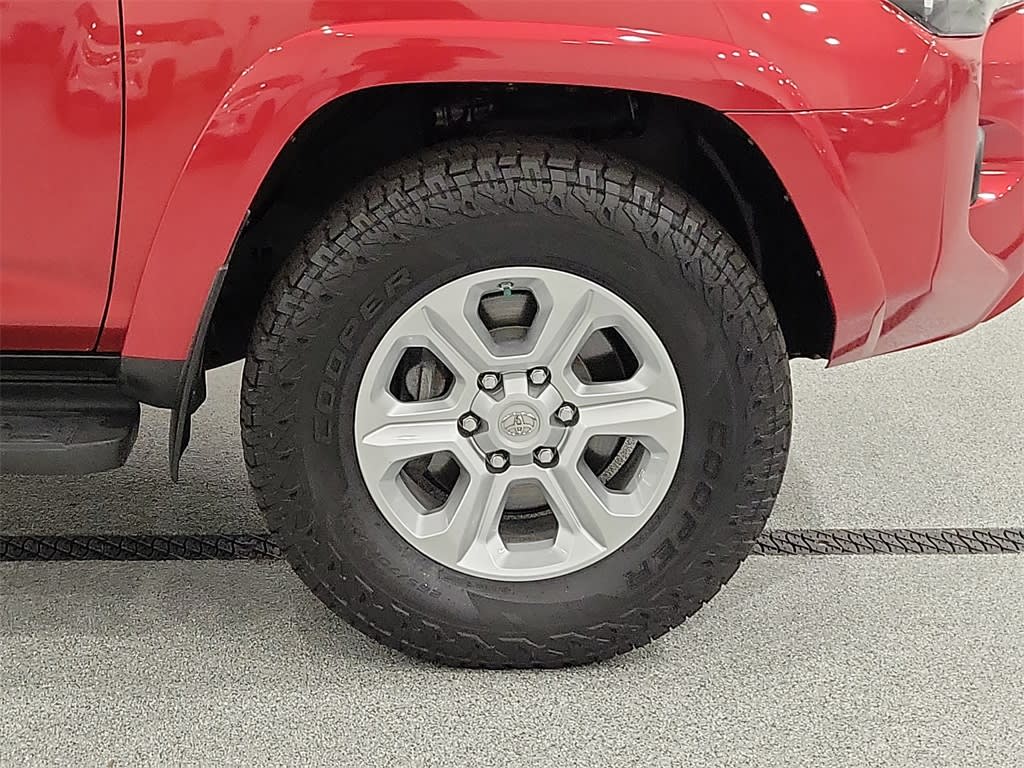 2021 Toyota 4Runner SR5 6