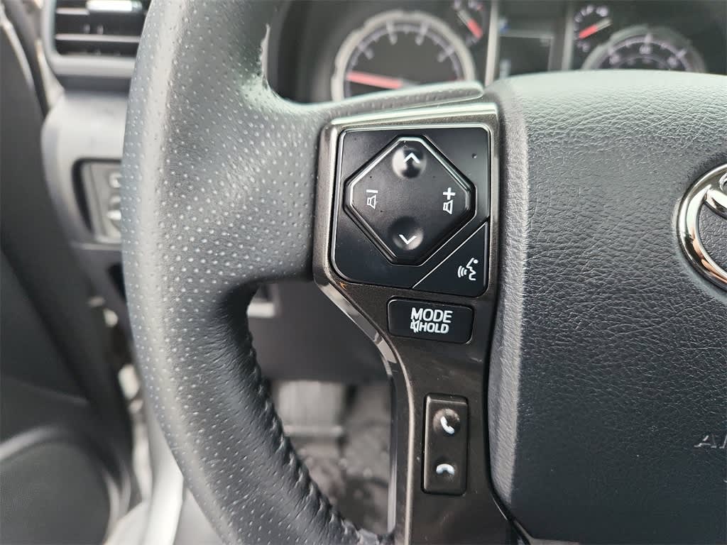 2022 Toyota 4Runner TRD Off Road 23
