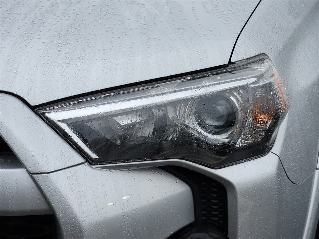 2022 Toyota 4Runner TRD Off Road 19