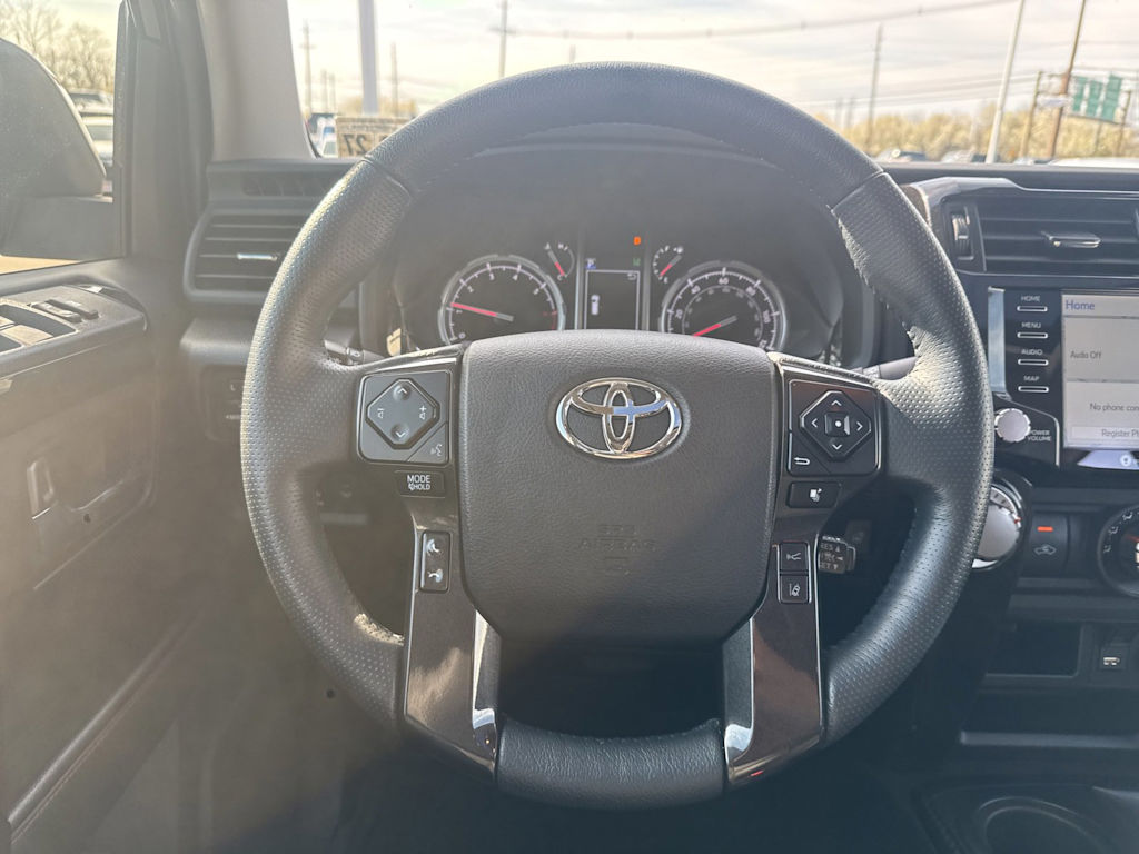 Thumbnail: 2023 Toyota 4Runner - 11