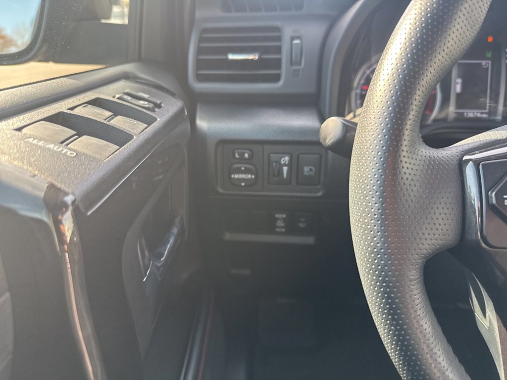 Thumbnail: 2023 Toyota 4Runner - 24