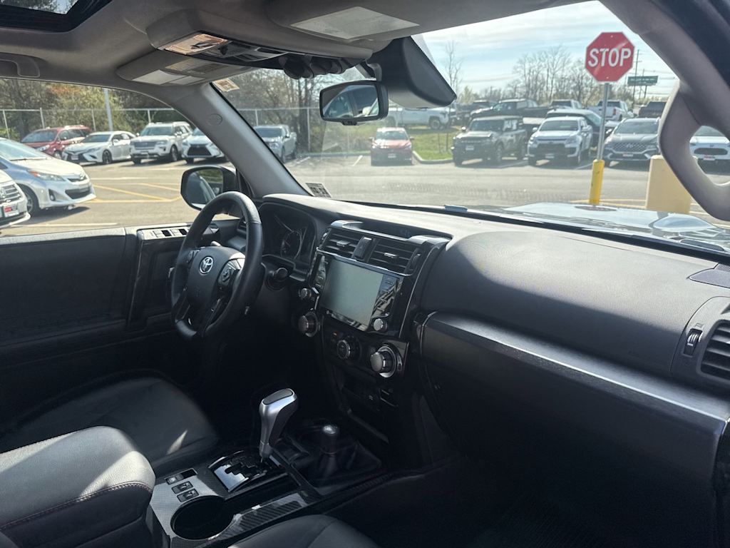 Thumbnail: 2023 Toyota 4Runner - 7