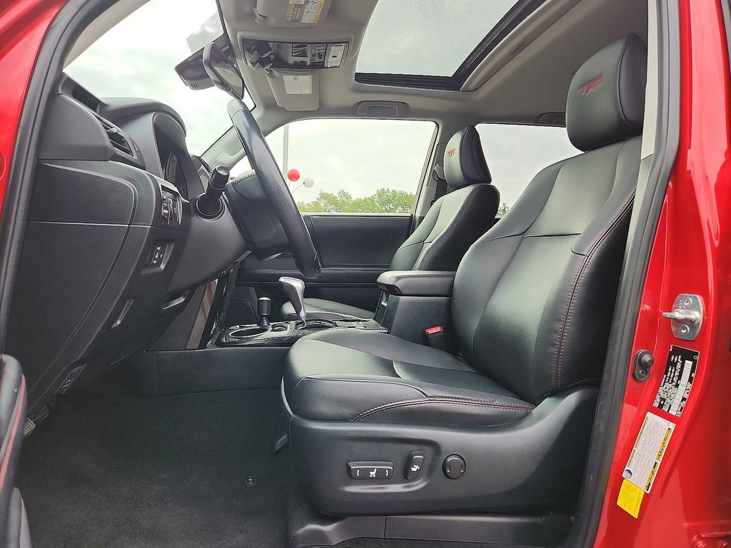 Thumbnail: 2023 Toyota 4Runner - 6