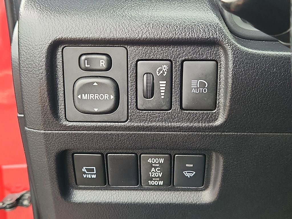 Thumbnail: 2023 Toyota 4Runner - 19