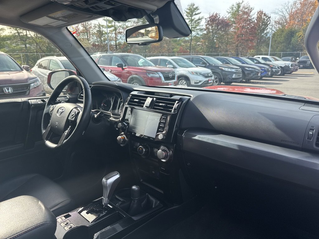 Thumbnail: 2023 Toyota 4Runner - 8