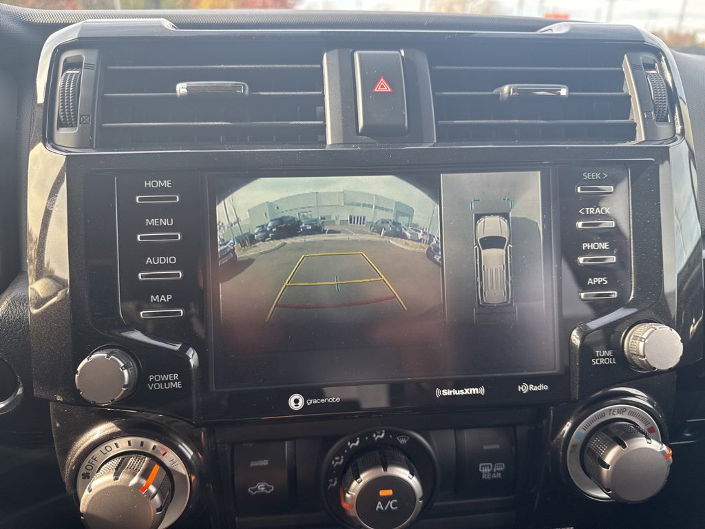 Thumbnail: 2023 Toyota 4Runner - 22