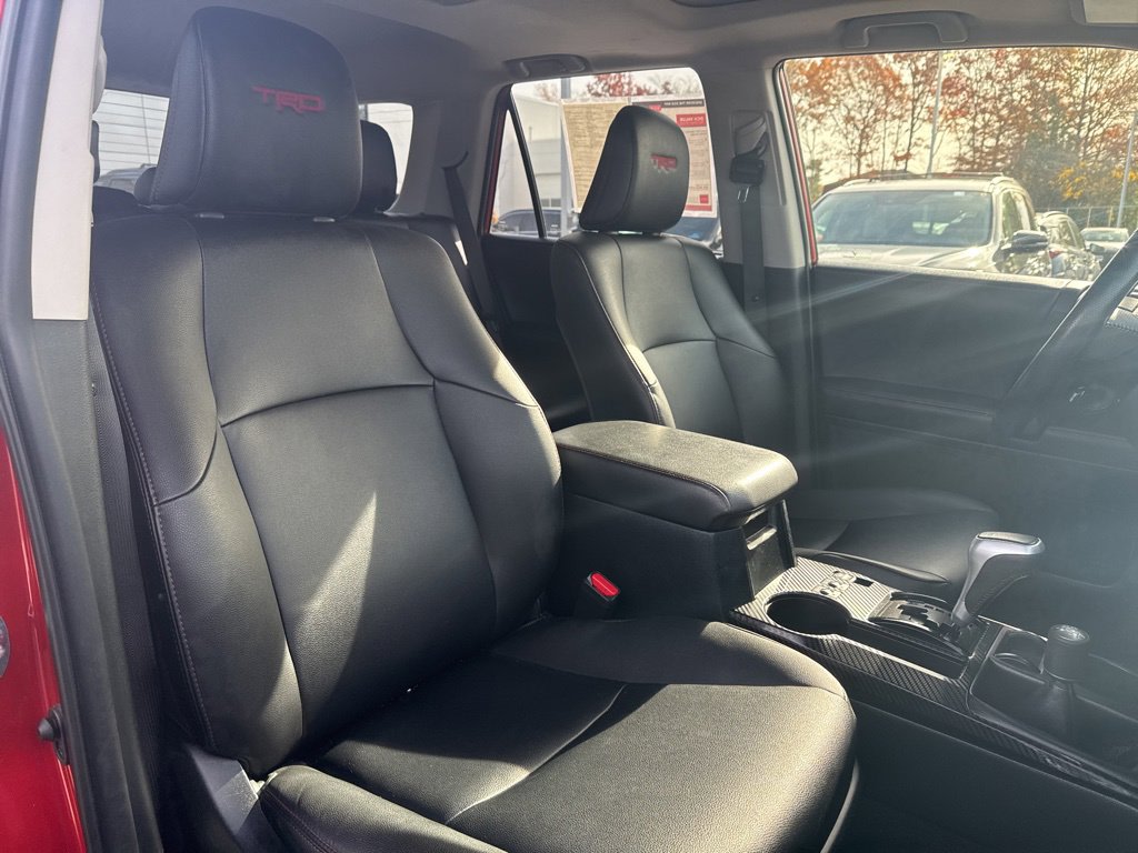 Thumbnail: 2023 Toyota 4Runner - 10