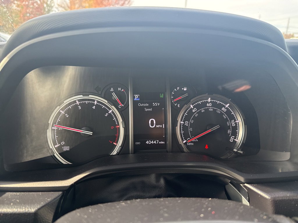 Thumbnail: 2023 Toyota 4Runner - 16