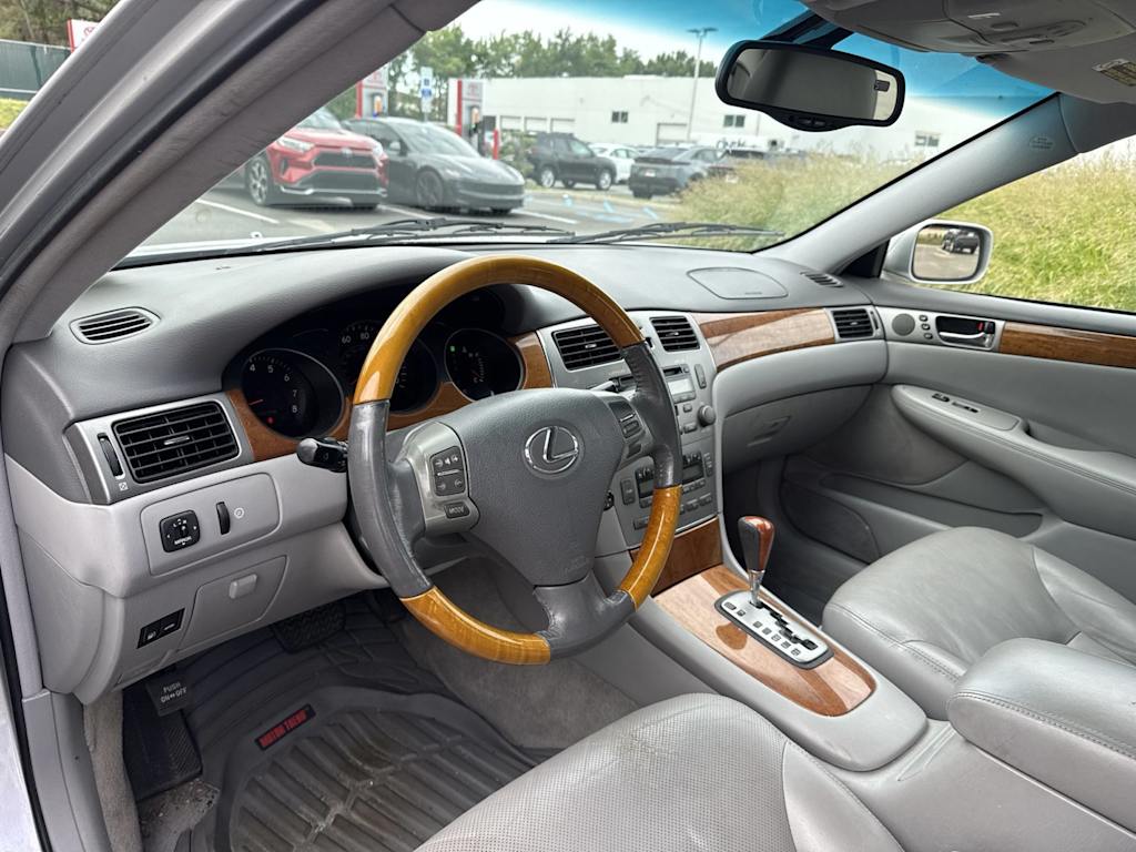 Thumbnail: 2006 Lexus ES - 2
