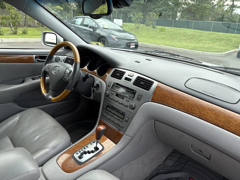 Thumbnail: 2006 Lexus ES - 8