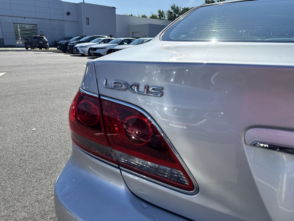 Thumbnail: 2006 Lexus ES - 17