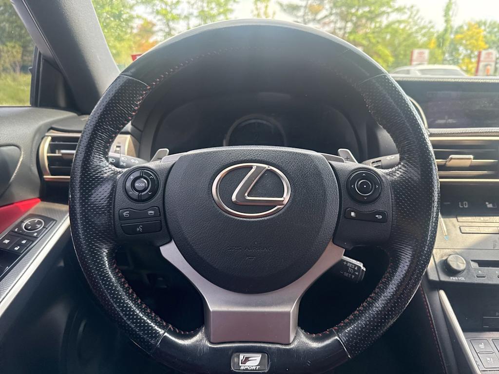 Thumbnail: 2016 Lexus IS - 12