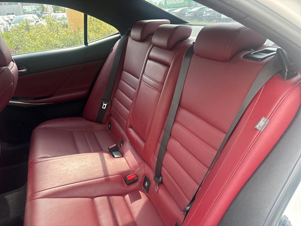 Thumbnail: 2016 Lexus IS - 10