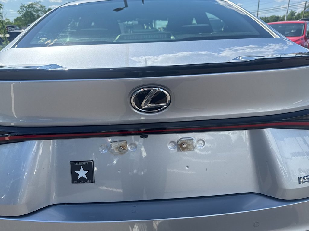 Thumbnail: 2024 Lexus ES - 13