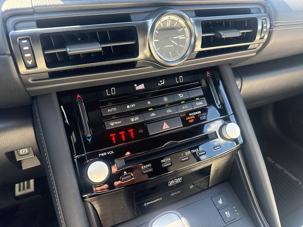 Thumbnail: 2024 Lexus ES - 14