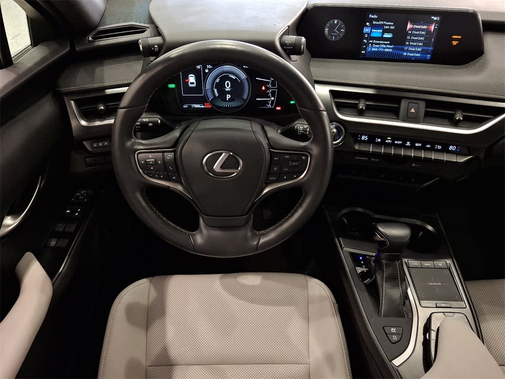 2022 Lexus UX 250h 2