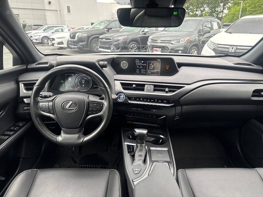Thumbnail: 2020 Lexus UX - 13
