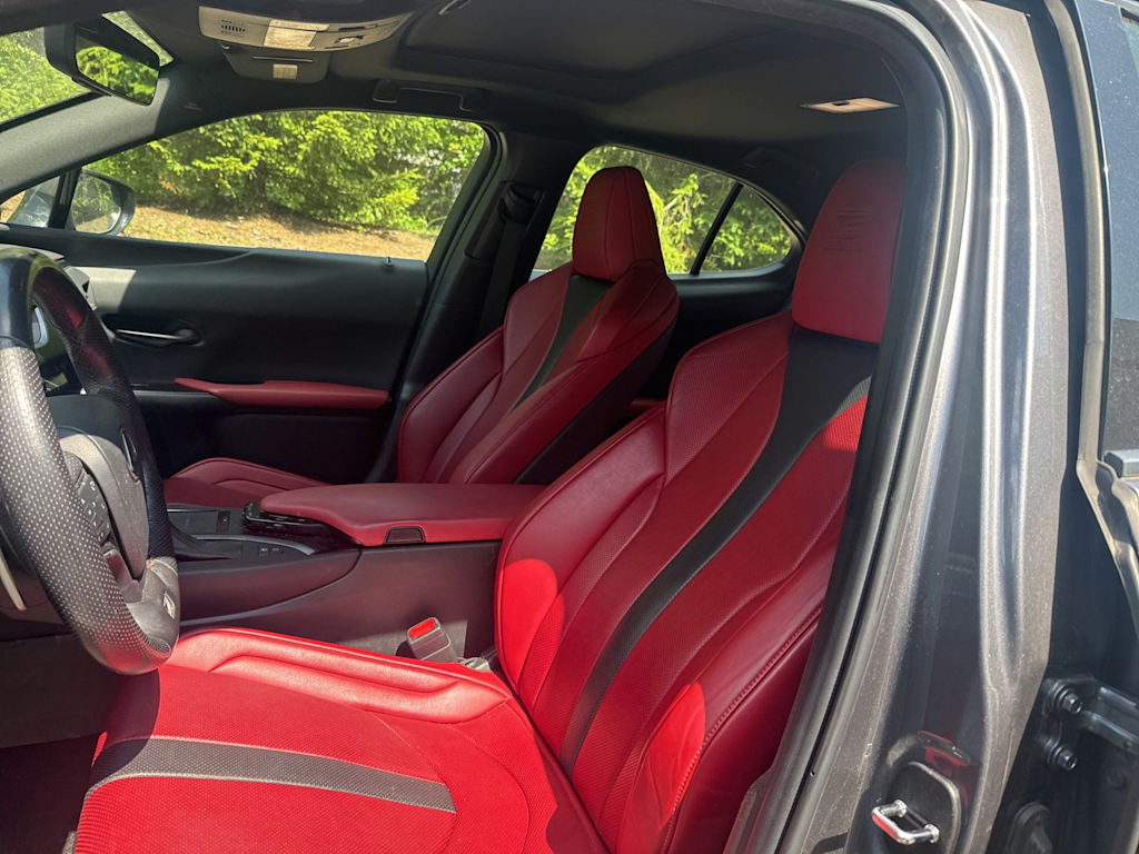 Thumbnail: 2019 Lexus UX - 9