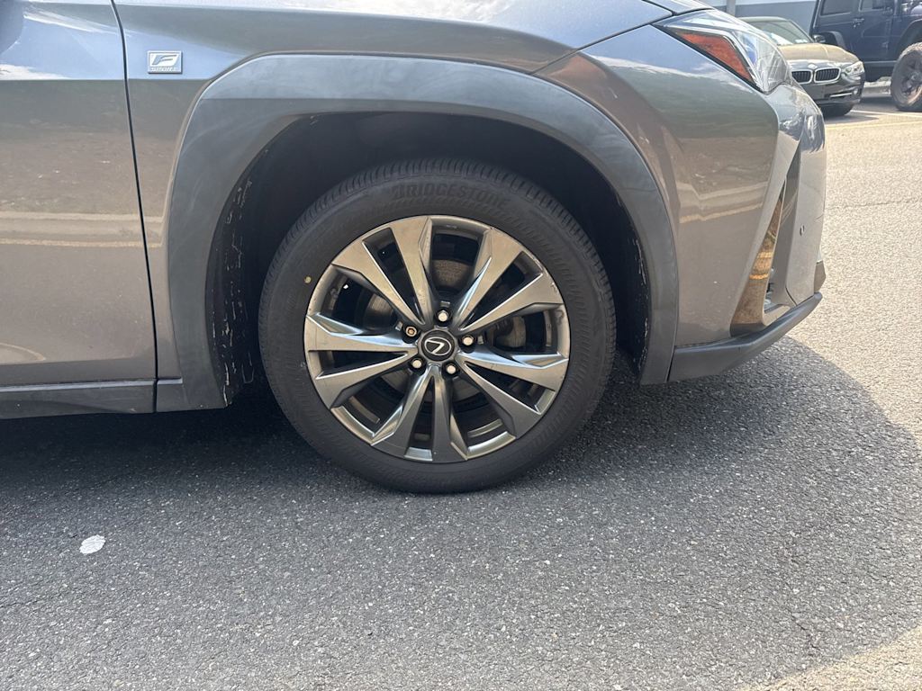 Thumbnail: 2019 Lexus UX - 7