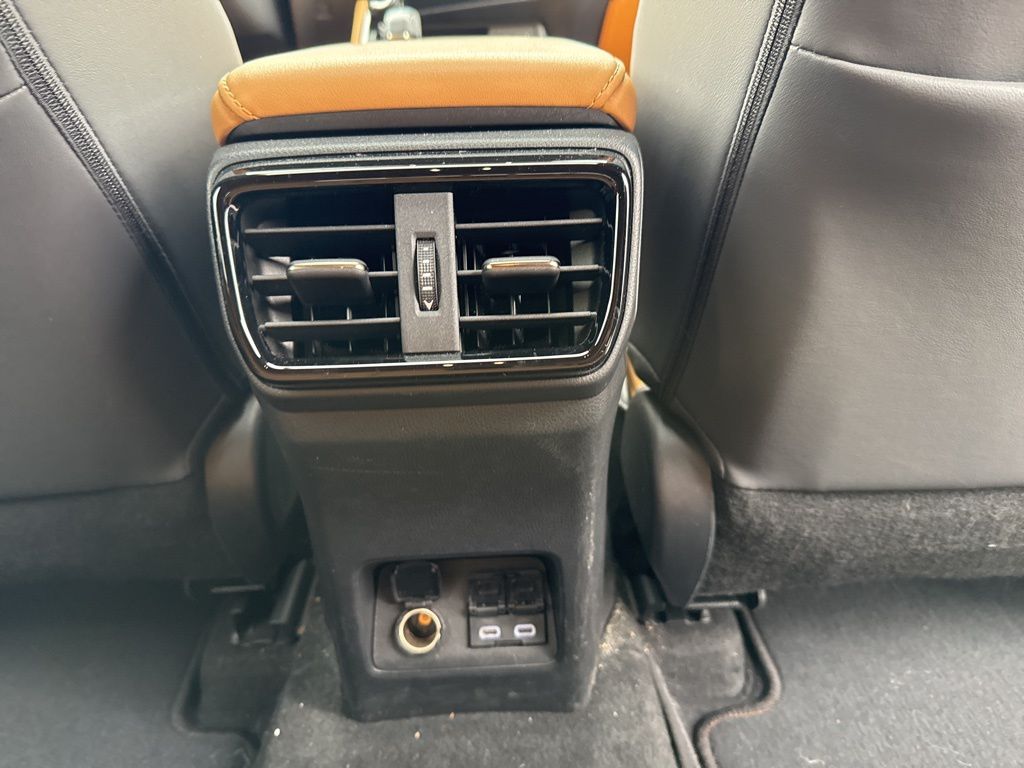 Thumbnail: 2024 Lexus ES - 28