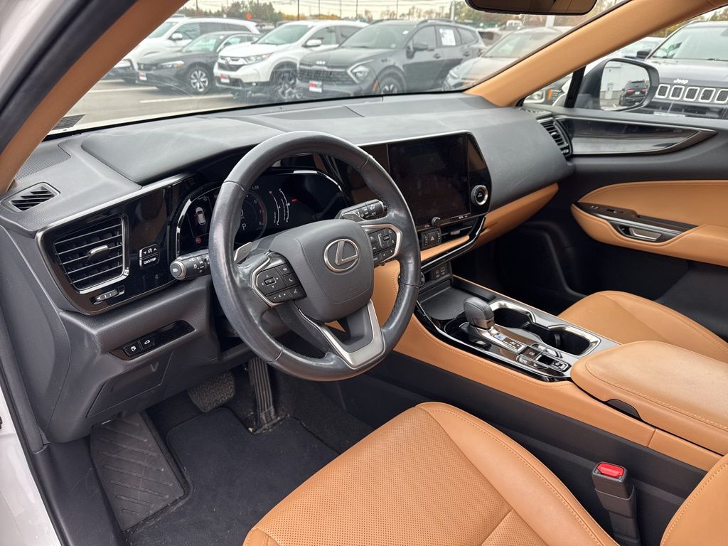 Thumbnail: 2024 Lexus ES - 2