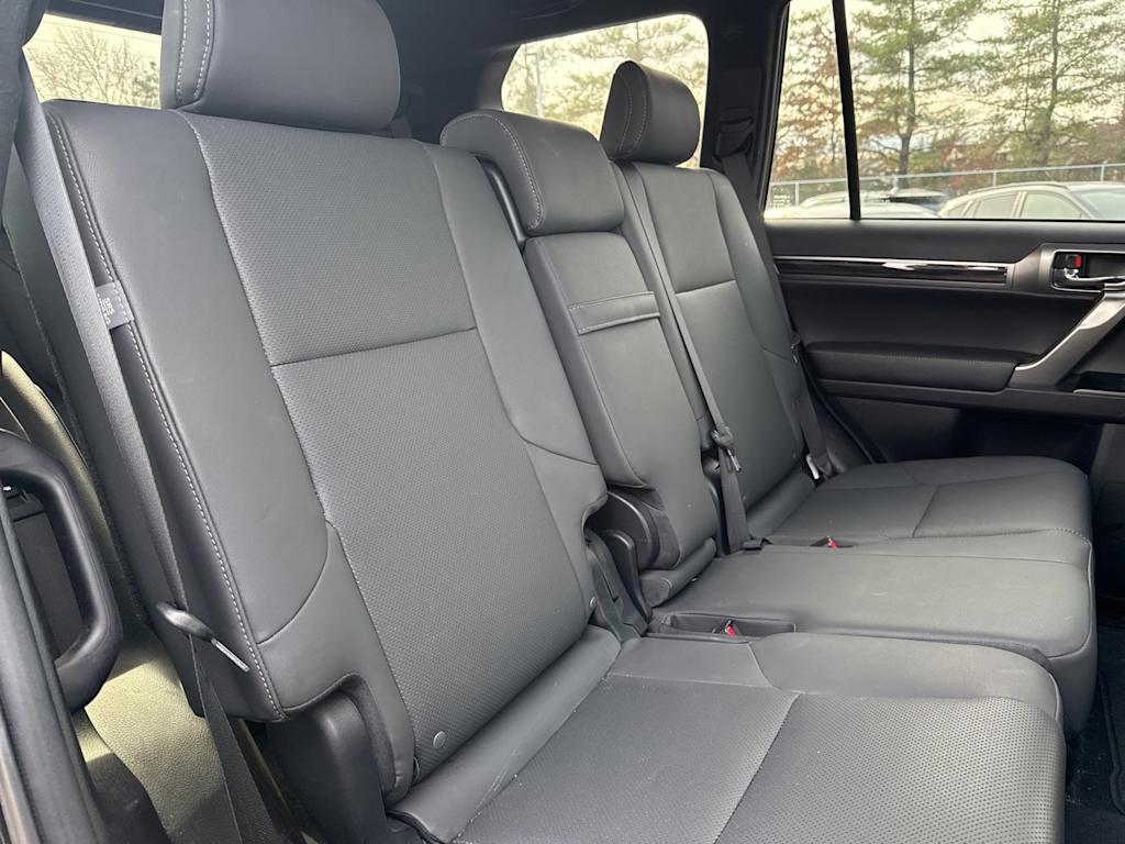 Thumbnail: 2023 Lexus GX - 20