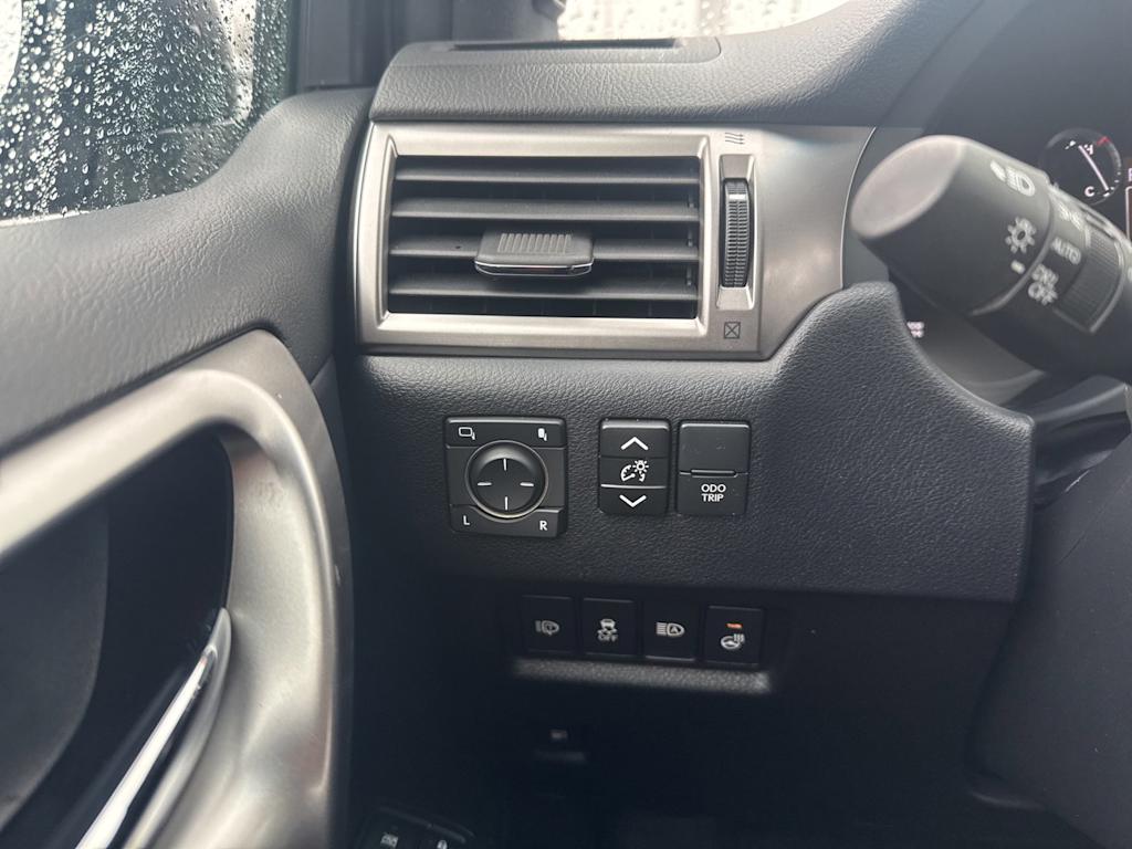 Thumbnail: 2023 Lexus GX - 26