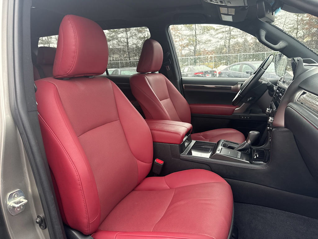 Thumbnail: 2023 Lexus GX - 9