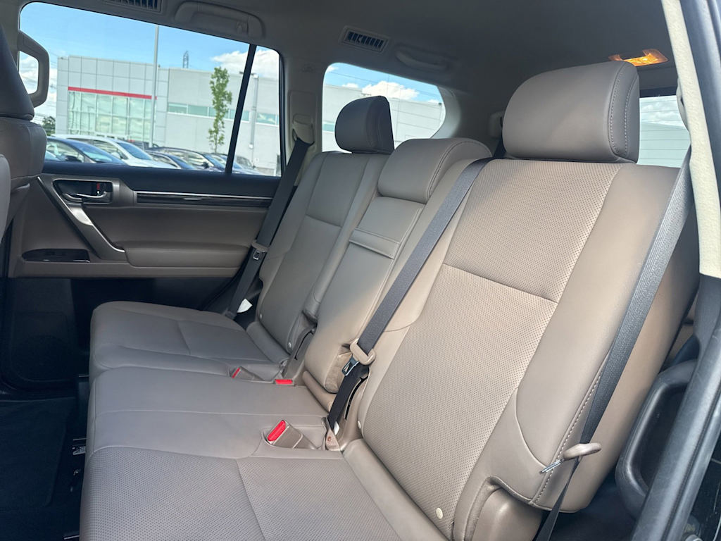 Thumbnail: 2020 Lexus GX - 9