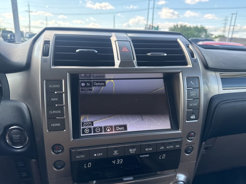 Thumbnail: 2020 Lexus GX - 12