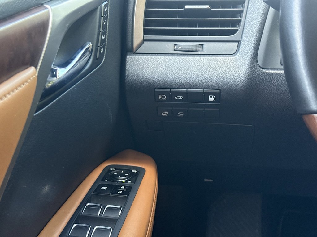 Thumbnail: 2021 Lexus RX - 22