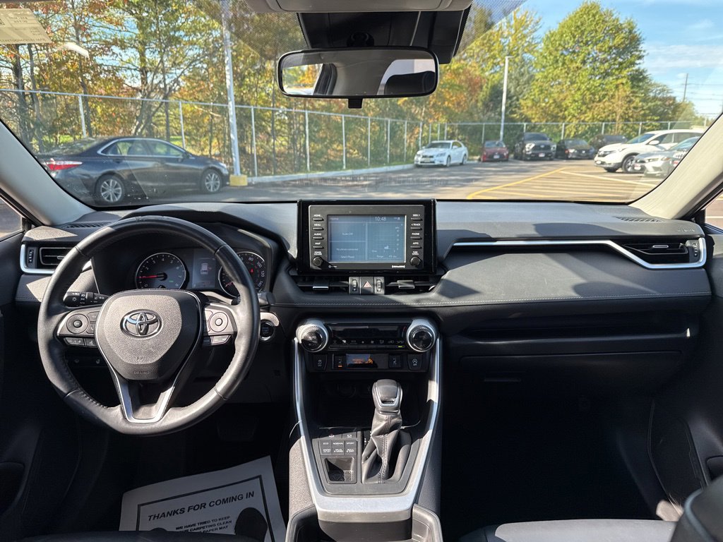 Thumbnail: 2021 Toyota RAV4 - 12