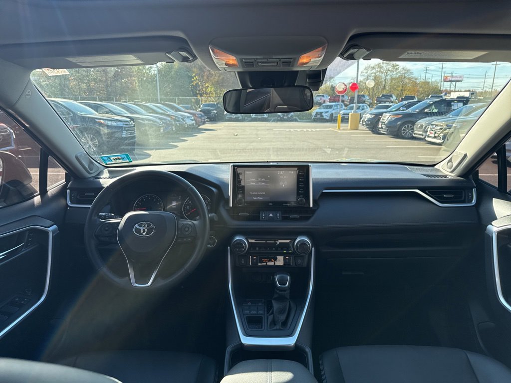 Thumbnail: 2021 Toyota RAV4 - 13