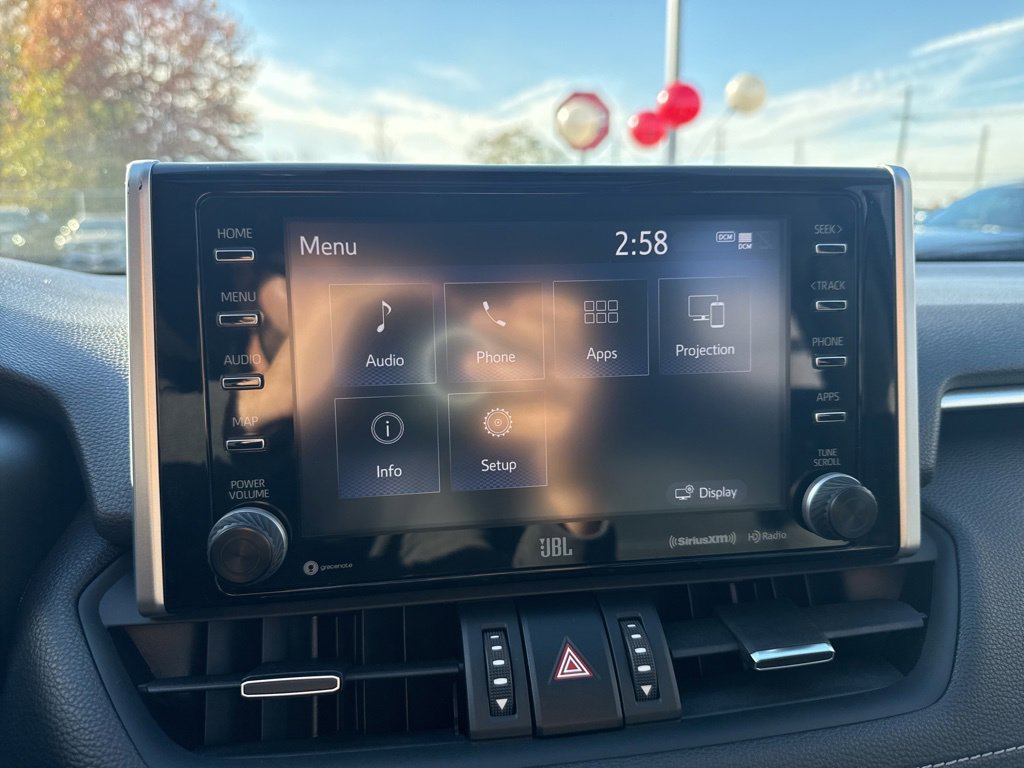 Thumbnail: 2021 Toyota RAV4 - 14