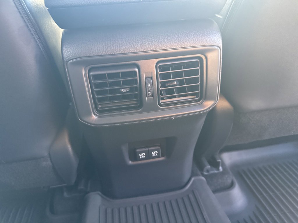 Thumbnail: 2021 Toyota RAV4 - 27