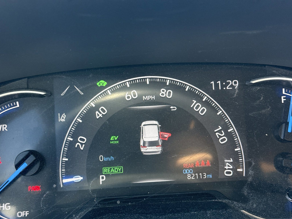 Thumbnail: 2021 Toyota RAV4 - 15