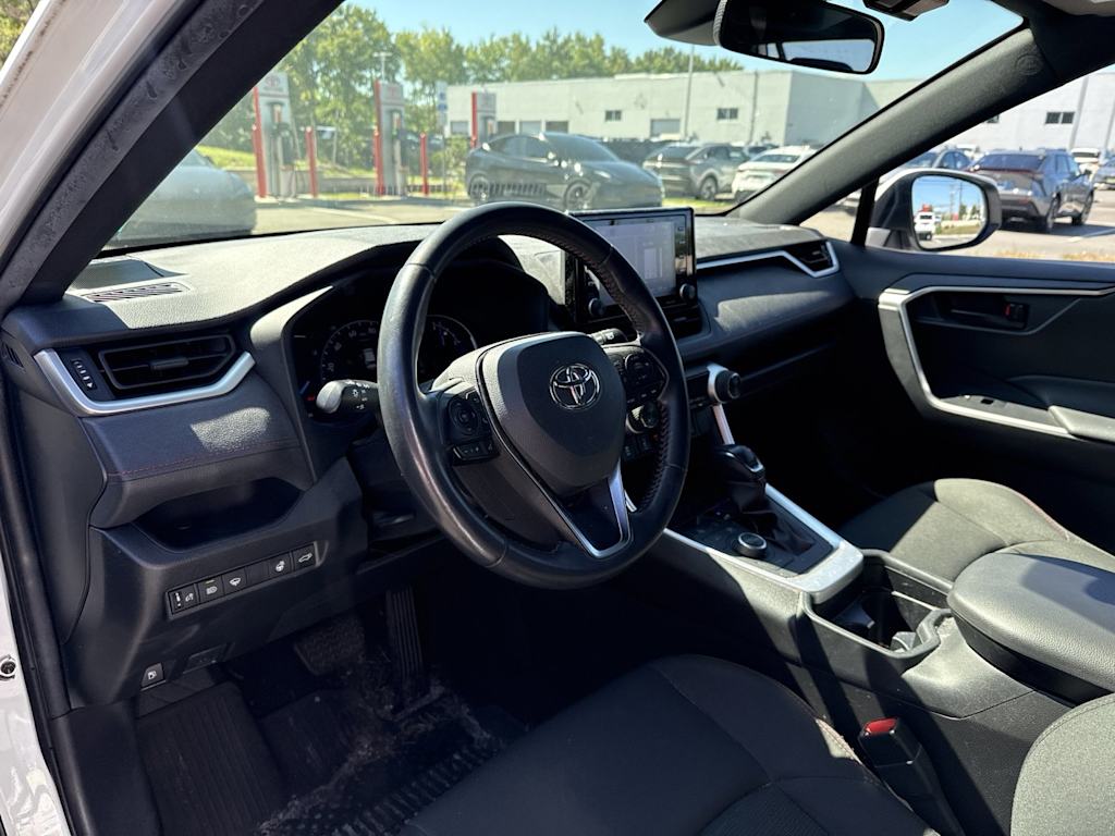 Thumbnail: 2021 Toyota RAV4 - 2