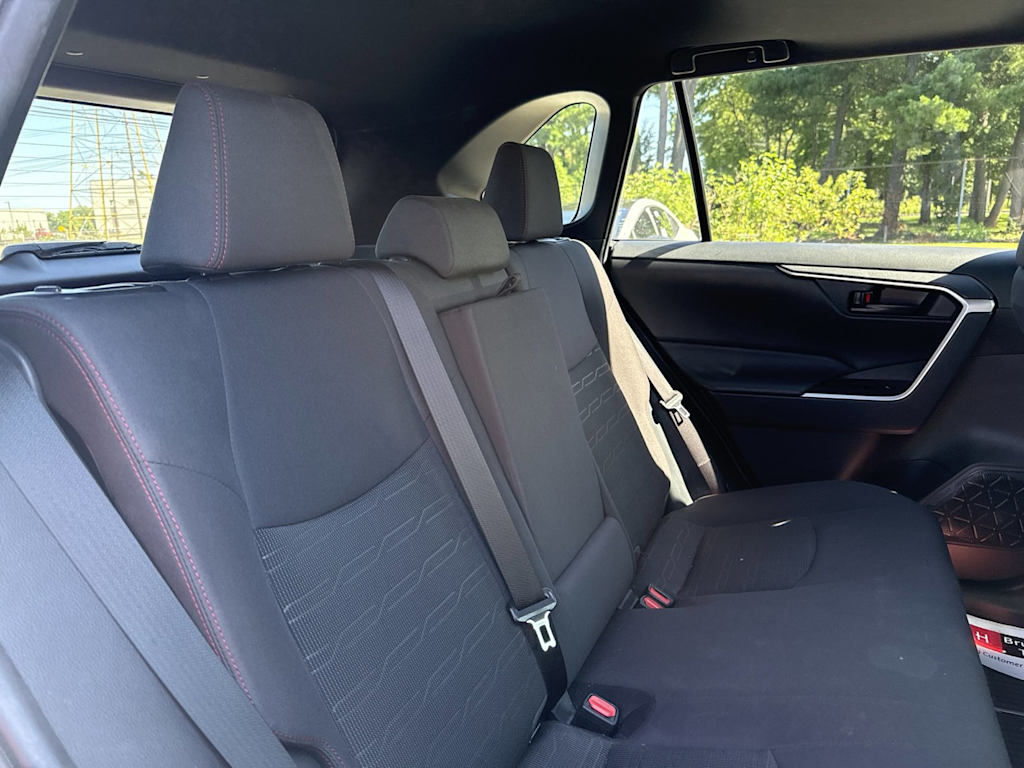 Thumbnail: 2021 Toyota RAV4 - 19
