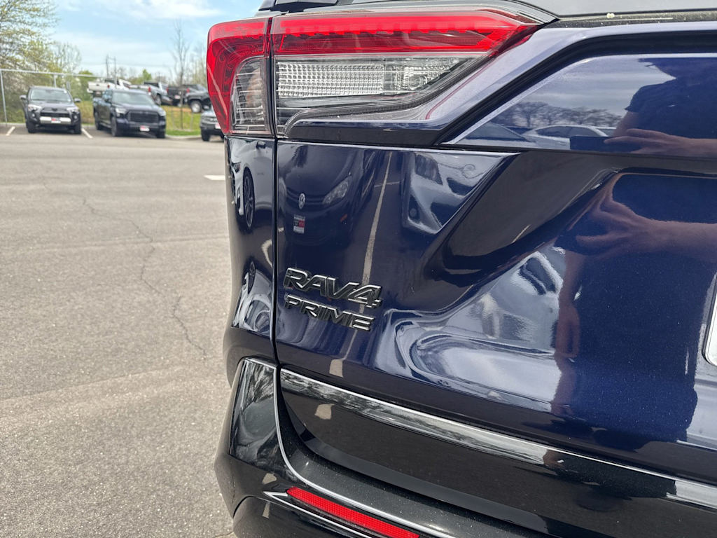 Thumbnail: 2023 Toyota RAV4 - 20