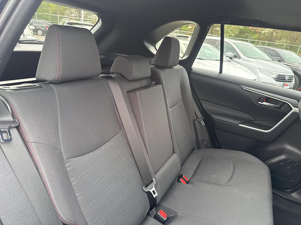 Thumbnail: 2023 Toyota RAV4 - 21