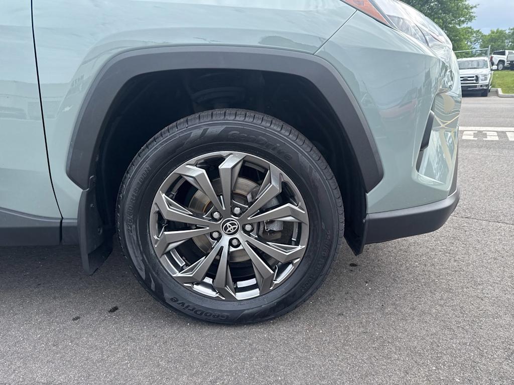 Thumbnail: 2023 Toyota RAV4 - 7
