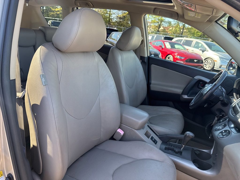 Thumbnail: 2008 Toyota RAV4 - 9