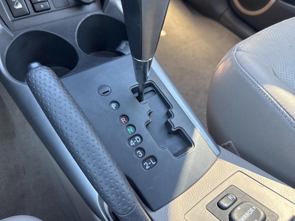 Thumbnail: 2008 Toyota RAV4 - 14