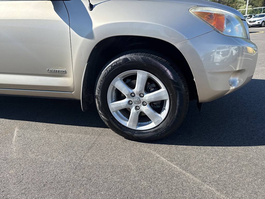 Thumbnail: 2008 Toyota RAV4 - 6