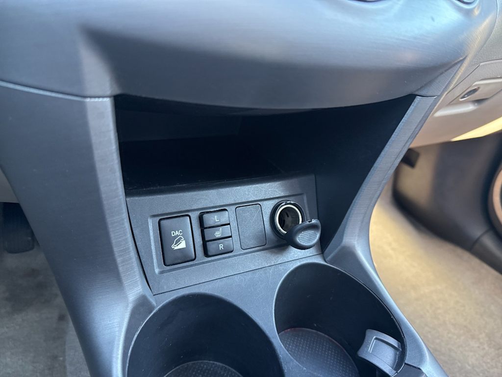Thumbnail: 2008 Toyota RAV4 - 23