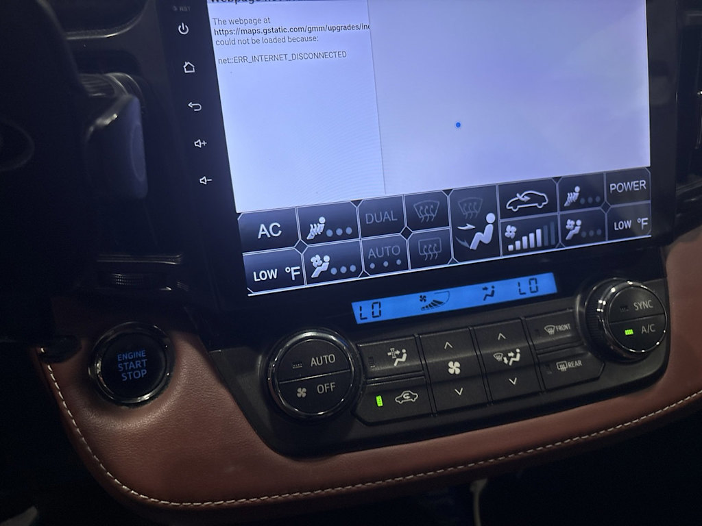 Thumbnail: 2015 Toyota RAV4 - 4