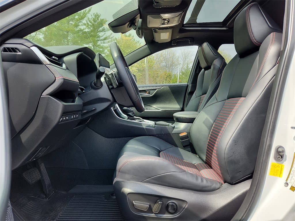 2023 Toyota RAV4 Prime XSE 10
