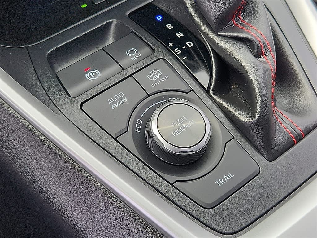 2023 Toyota RAV4 Prime XSE 28